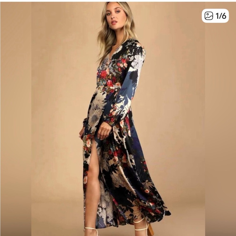 NWT Lulu’s Satin Maxi Dress